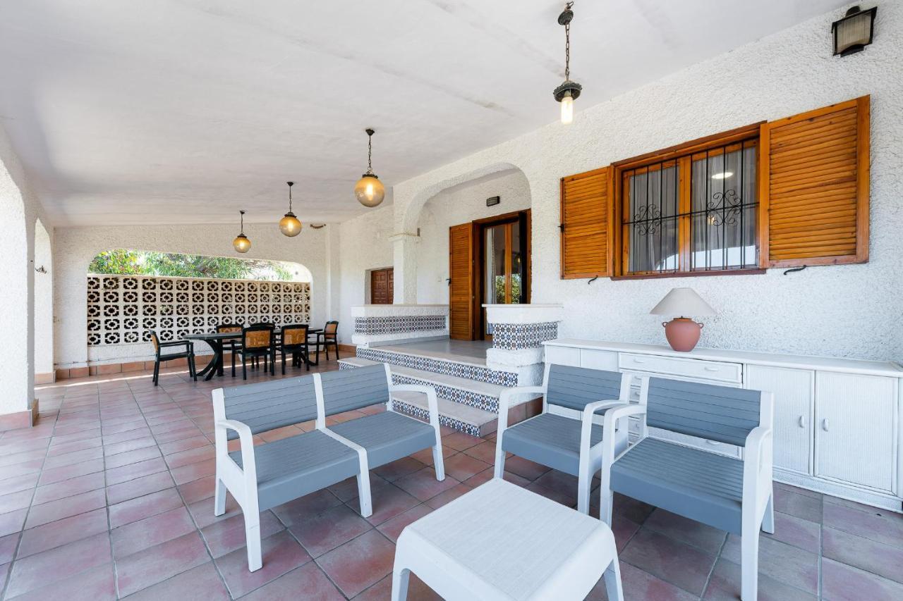 Mayor Zenia Apartment *